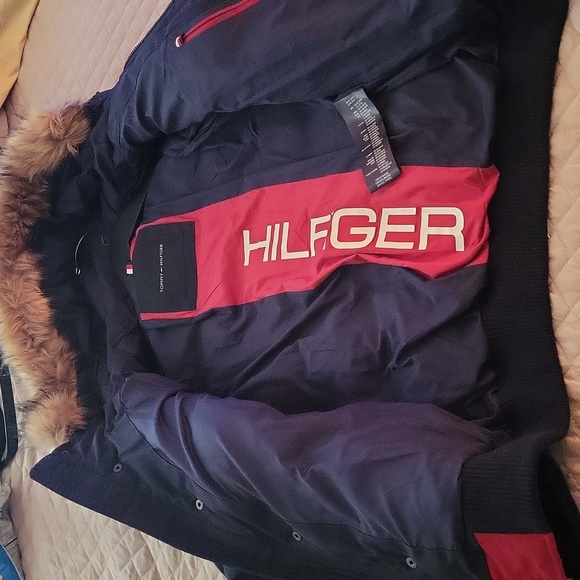 TOMMY HILFIGER PUFFER FUR HOODIE JACKET (color is way vivid n person) - Picture 9 of 11